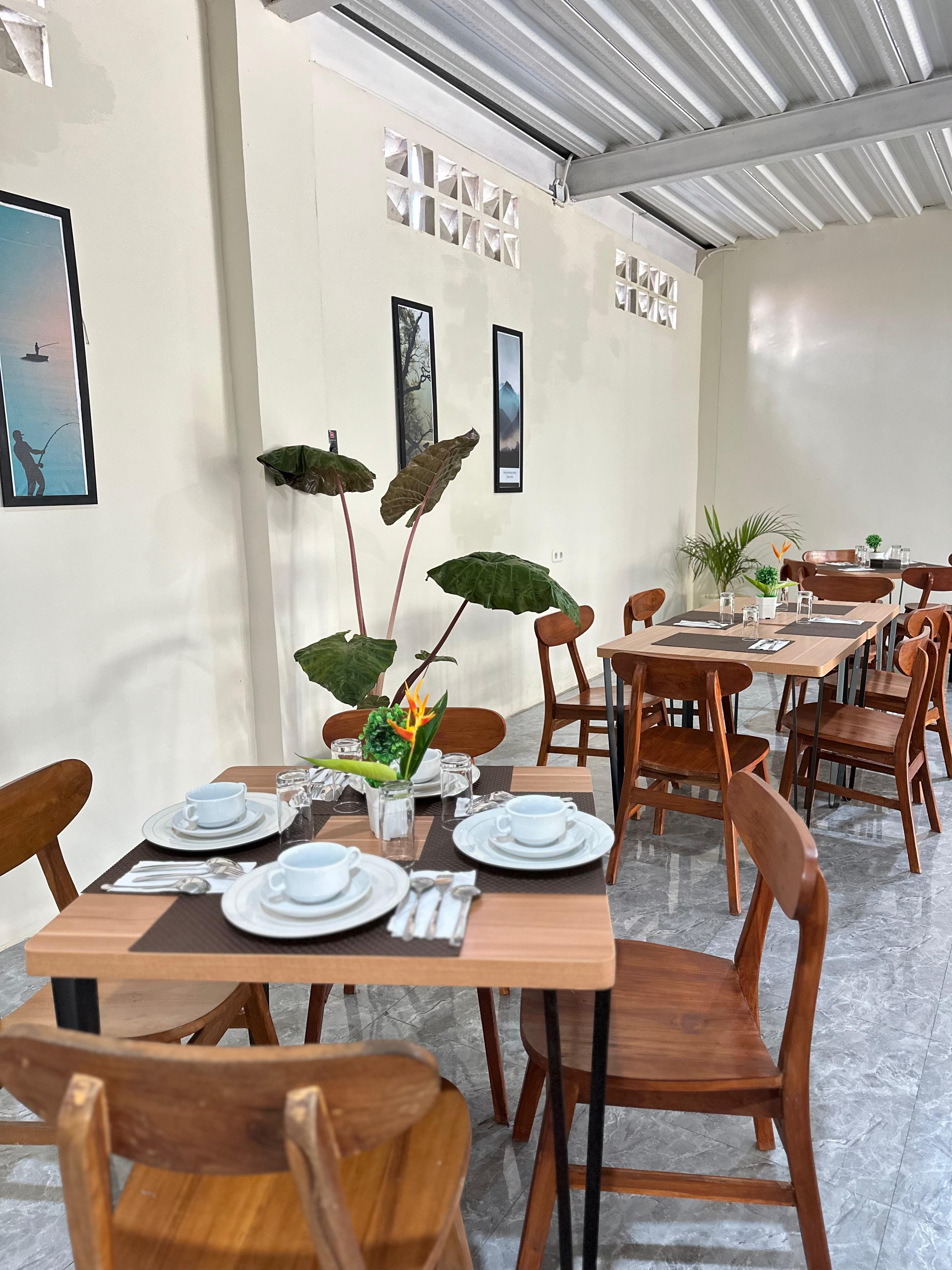 Bell Hotel Resto
